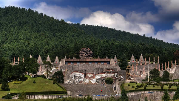 Centro Ceremonial Otomí, Estado de México
