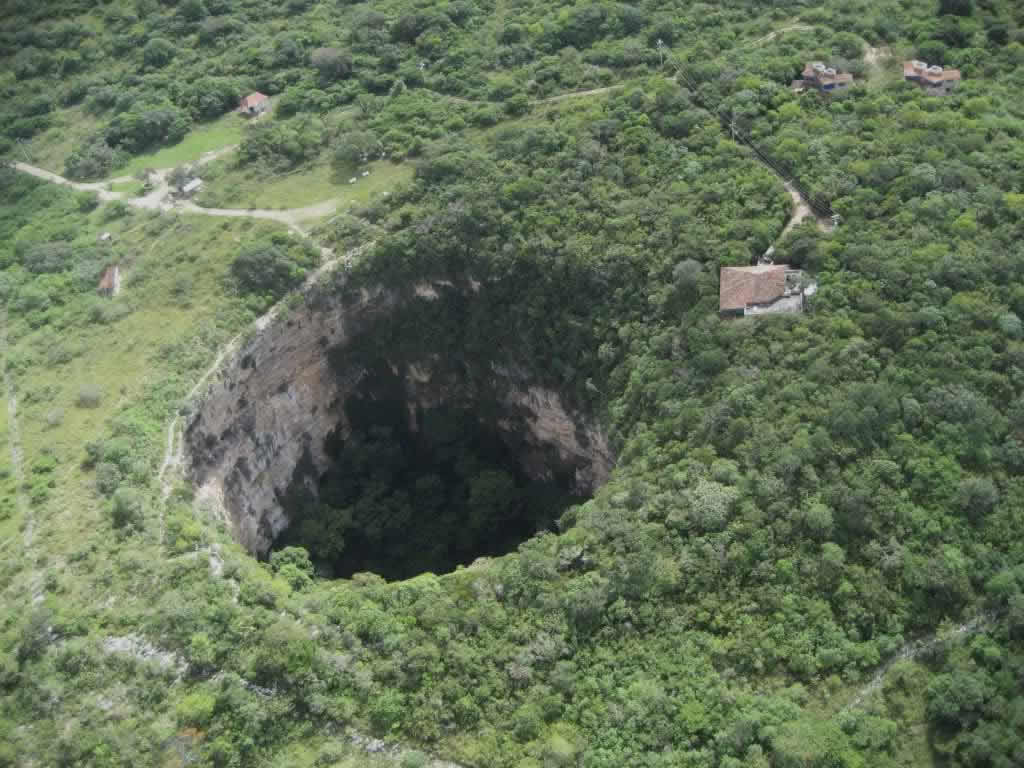 Fosa de Las Cotorras, Chiapas