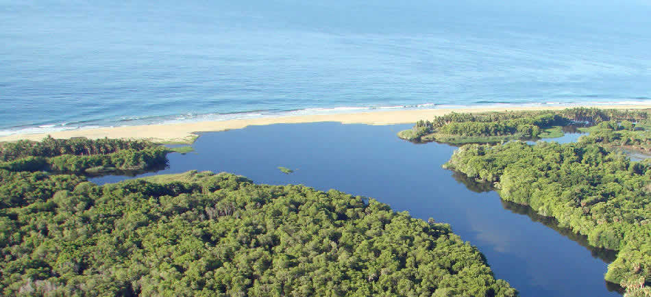 Laguna de Manialtepec, Oaxaca