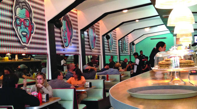 5 locales en el D.F. de Hamburguesas y Hot Dog
