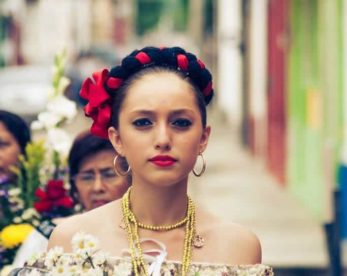 traje de chiapaneca