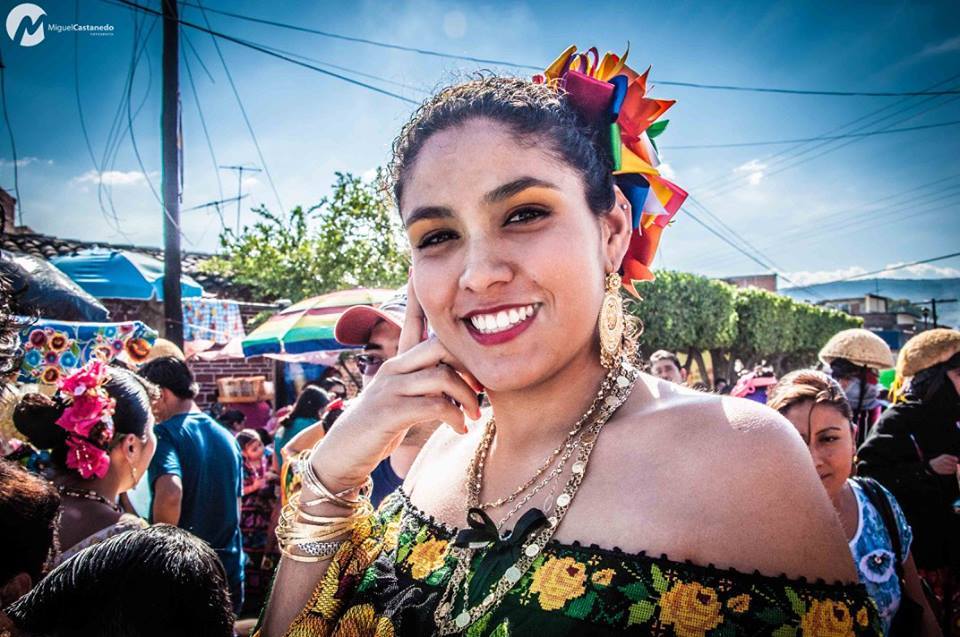 traje de chiapaneca