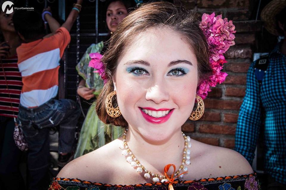traje de chiapaneca