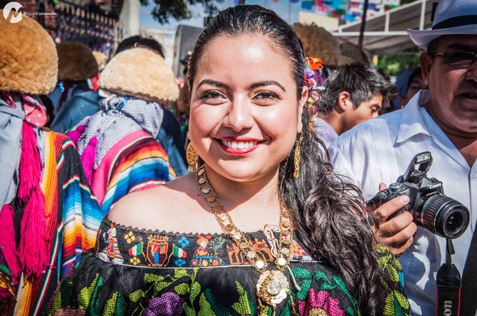 traje de chiapaneca