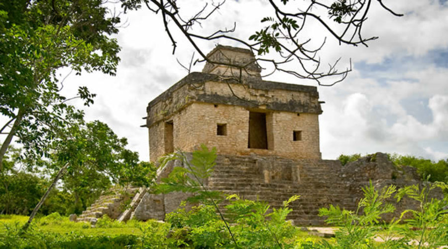 Zona Arqueológica Dzibilchaltún, Yucatán