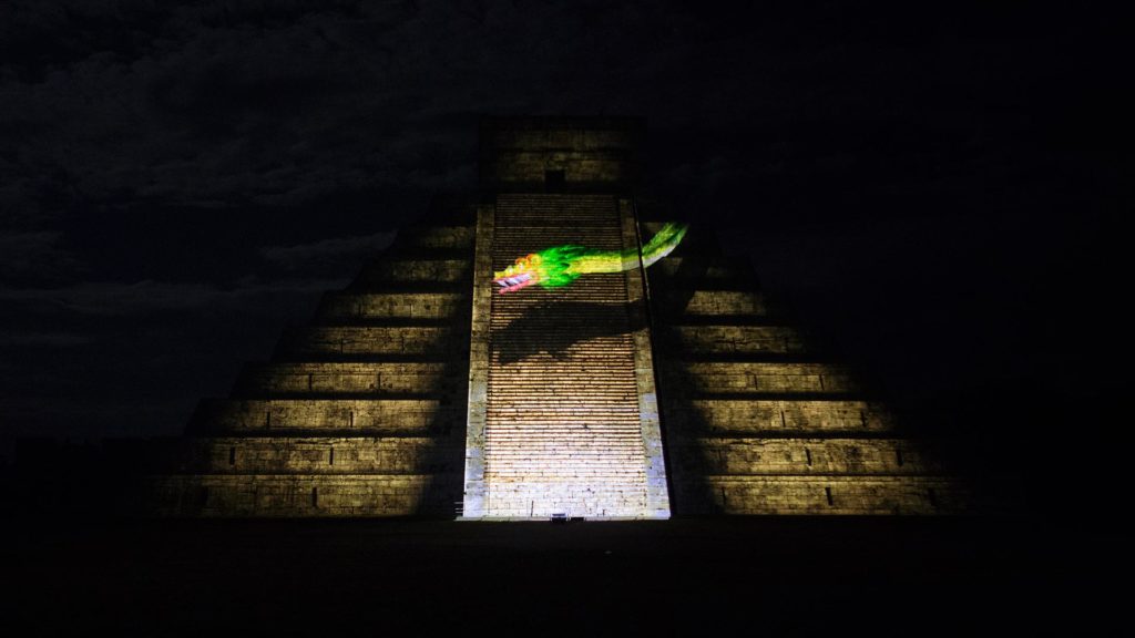 Noches de Kukulkán en Chichén Itzá