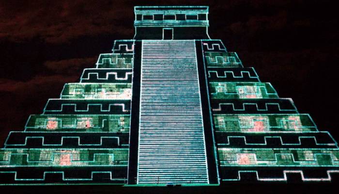 Noches de Kukulkán en Chichén Itzá