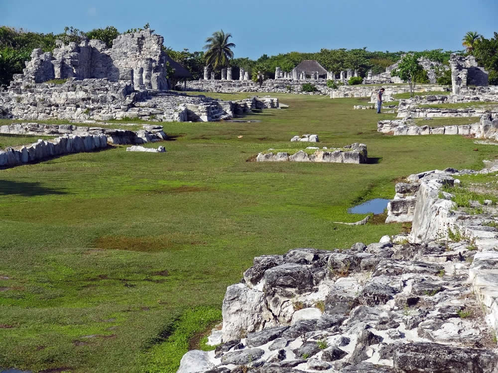 Zona Arqueológica El Rey, Quintana Roo - TuriMexico