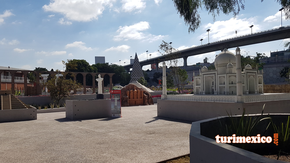 Parque Temático Mini Mundos en Tlalnepantla