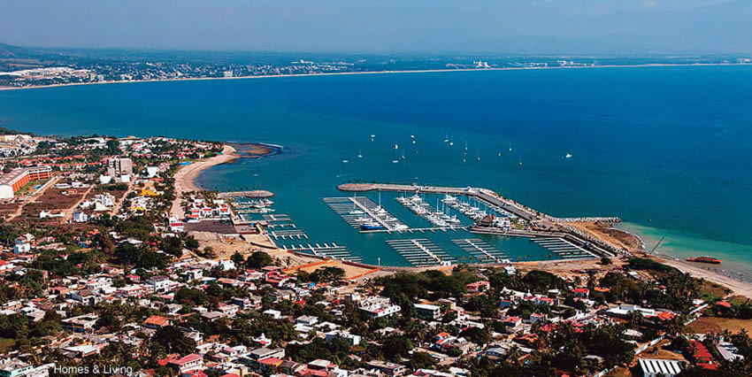 La Manzanilla y Cruz de Huanacaxtle en Nayarit