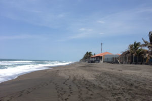 Playa El Real en Colima
