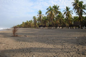 Playa Jardín y Playa Eréndira en Michoacán